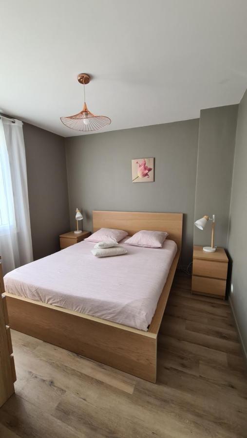 Appartement Moderne De 54 M, 2 Chambres La Seyne-sur-Mer Exterior foto